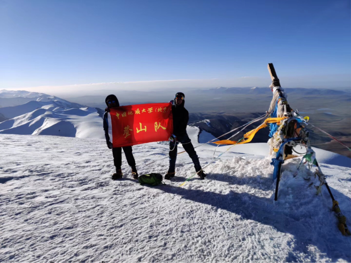 苏亚龙等-青海玉珠峰-2019