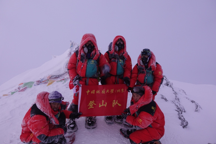 苏亚龙等-新疆慕士塔格（协助中科院青藏所进行科考）-2018