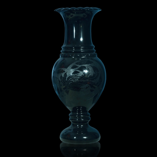 煤精花瓶