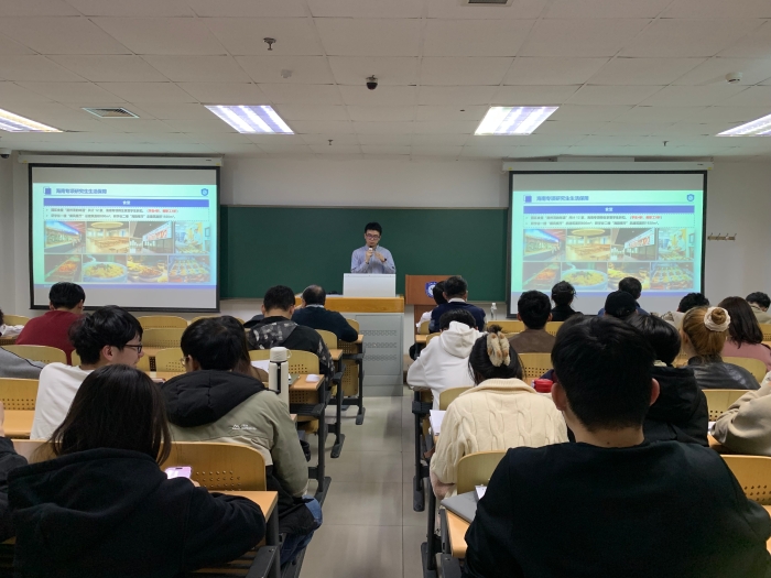 a1f4d85925e42b8c535b910ed6e746d