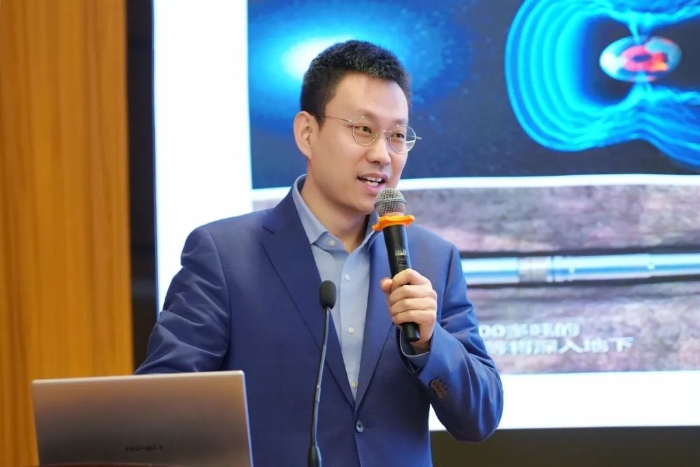 图片5-孟俊教授