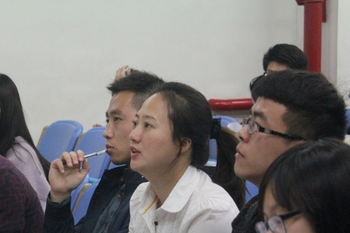 社联秘书长问尧老师提问