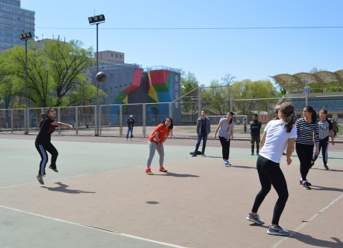 “地young杯”排球赛