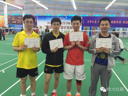 部分运动员合照