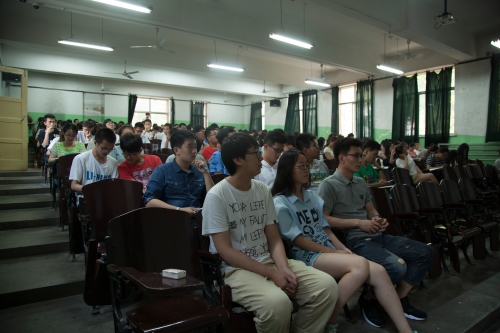 三位负责人及全体成员