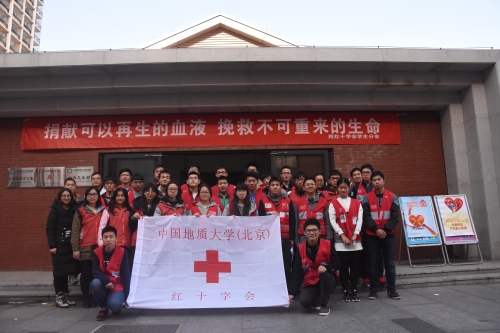 全体工作人员合影