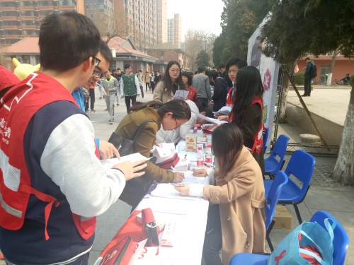 现场报名的同学