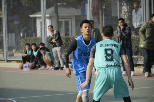 对位防守 对位防守