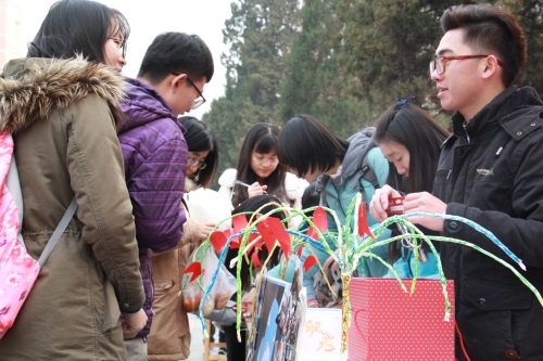 志愿服务报名现场