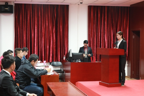 答辩人回答评委的问题