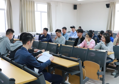 座谈会现场图片