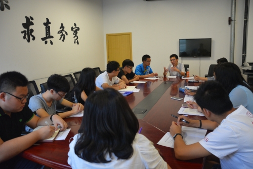 佟书记发表讲话