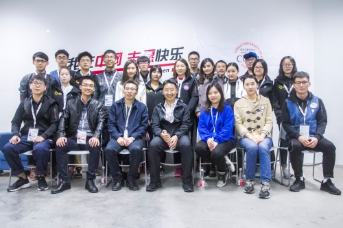 座谈会后志愿者之家合影