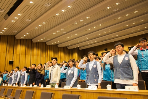 全体志愿者宣誓