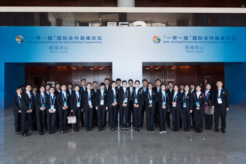 我校安保志愿者合影