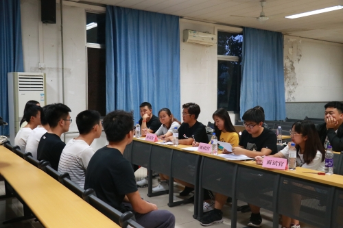 面试官面试新人