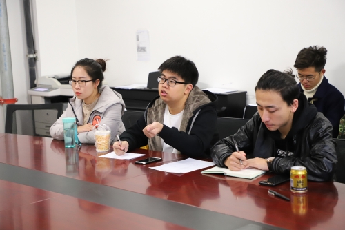 社联主席团提出建议