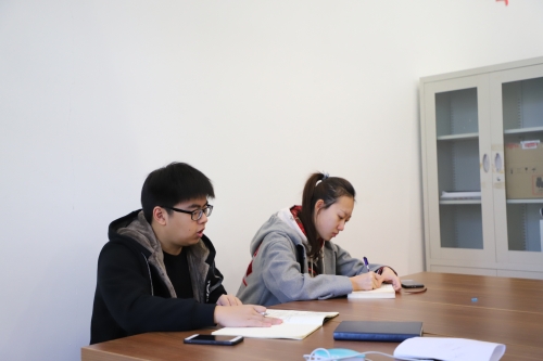 采访者苏宇畅提问