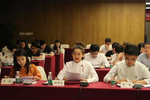 10081412班学生杨斯尧发言