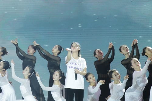 歌伴舞《我的梦》 歌伴舞《我的梦》