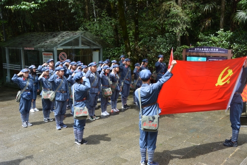 重温入党誓词 重温入党誓词