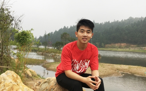 工程-文艺标兵饶臻浩