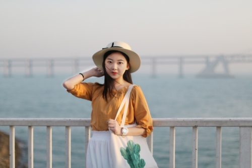 人文+文艺标兵+杨妮涵