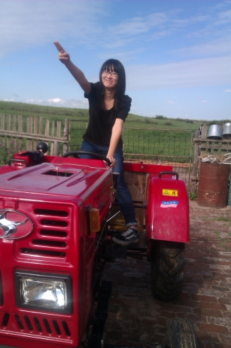 1003102104_伊敏_文艺标兵